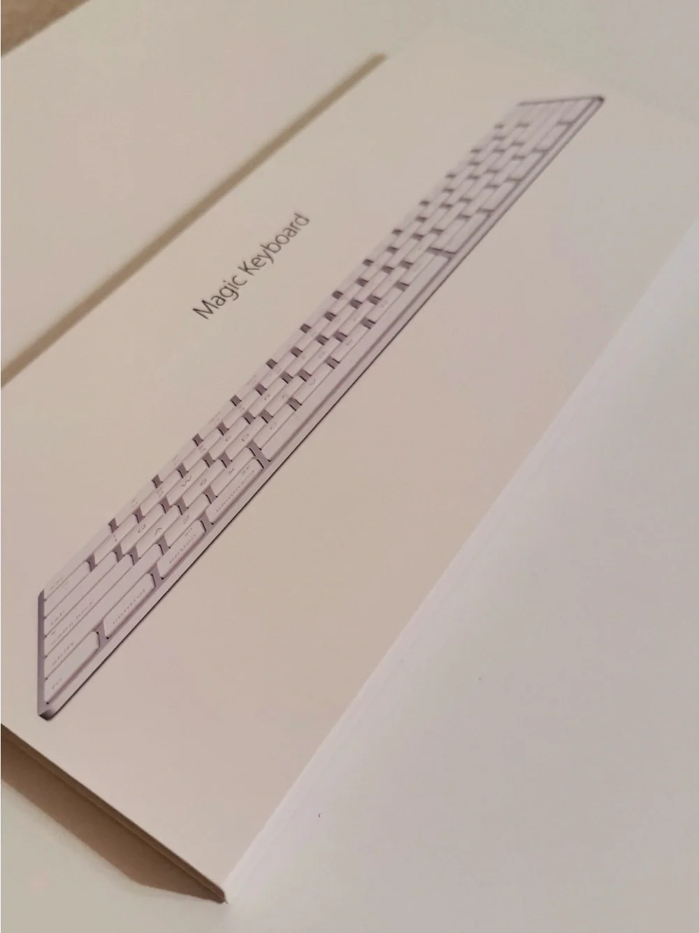 Apple Magic Keyboard, White, MacBook Compatible - Picture 9 of 12